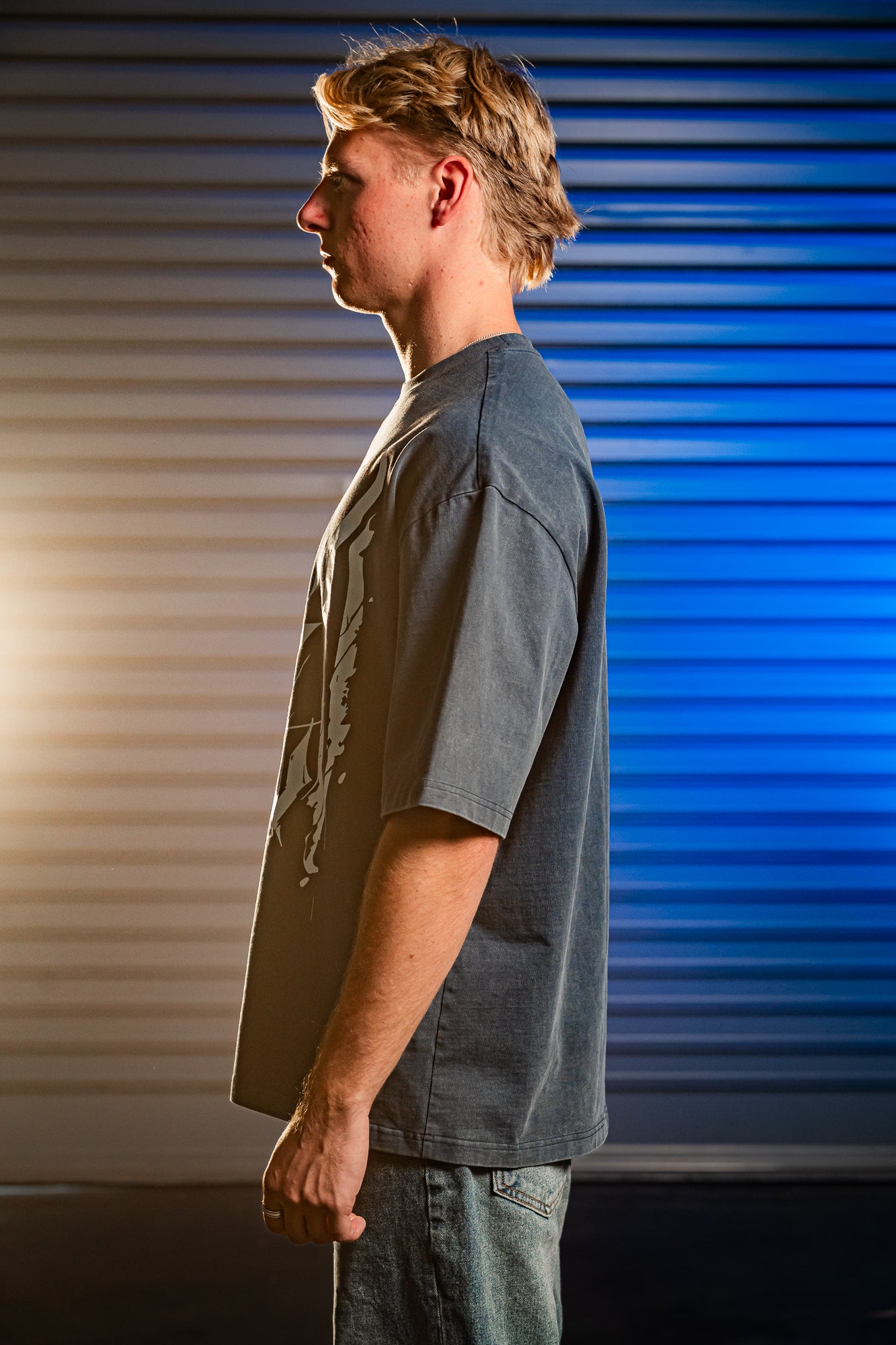 Antagonist Drop Shoulder