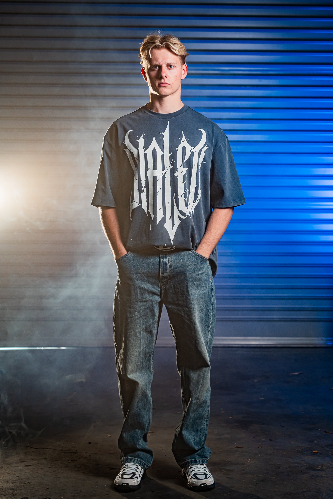 Antagonist Drop Shoulder